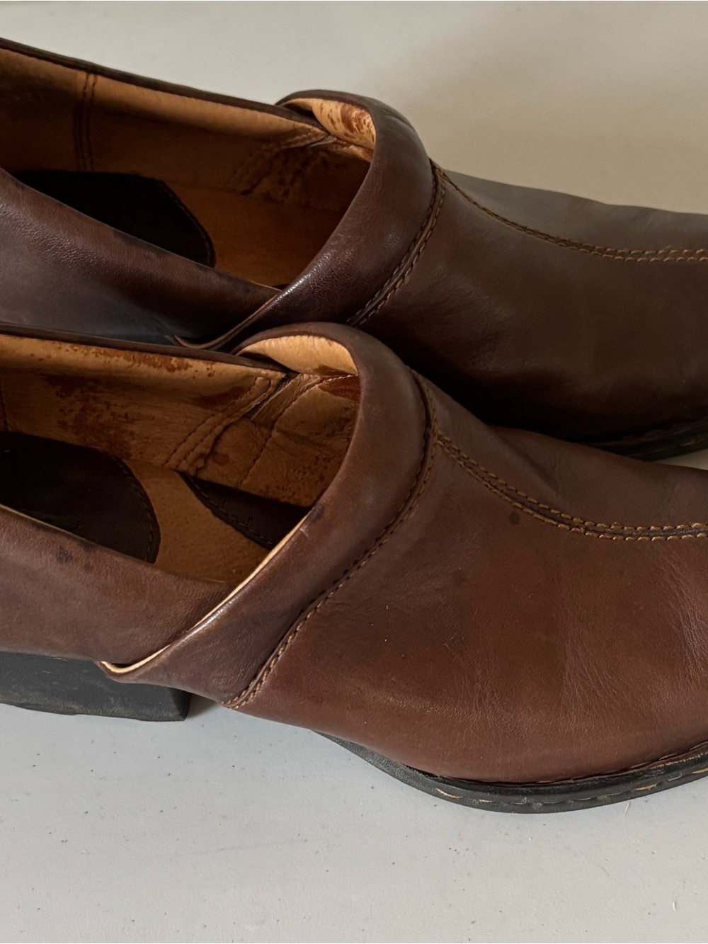 Born Women’s Dark Brown Leather Slip-On Booties - Picture 5 of 12